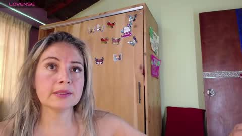 Andrea online show from December 2024 02:16:02 PM