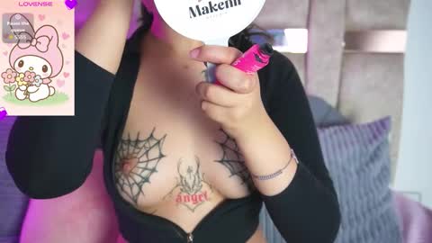 emmajohanson online show from December 2025 07:08:02 PM