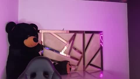 Emma online show from January 2025 10:34:01 AM