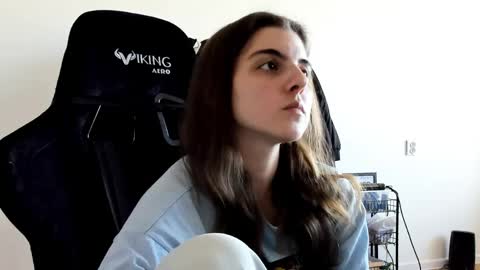 Emma online show from April 2026 11:46:02 AM