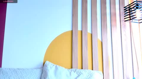 emmanaughty_ online show from January 2026 04:34:01 PM