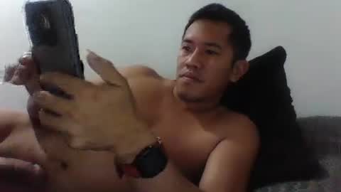 Snapshot of emmanjho chatting on January 2026 02:27:02 AM emmanjho online show from January 2026 02:27:02 AM