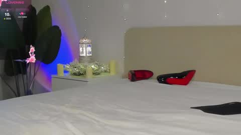 emmanuelleee online show from January 2026 08:17:02 AM