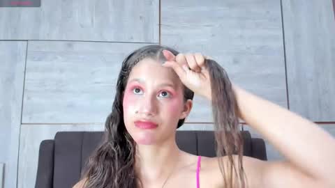 Snapshot of emmapetty chatting on October 2025 09:21:01 PM Emmapetty online show from October 2025 09:21:01 PM