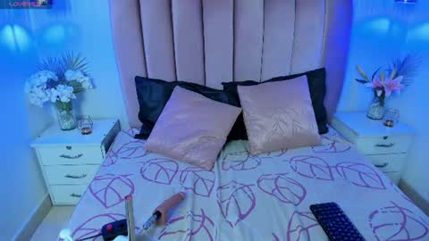emmarogerss_ online show from July 2026 04:51:01 AM