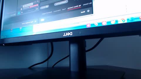 Emma online show from February 2025 10:26:01 AM