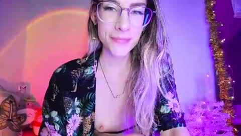 Snapshot of emmaterrestrial chatting on February 2025 04:02:01 PM RH-NEGATIVE GREEN-EYED BAELIEN online show from February 2025 04:02:01 PM