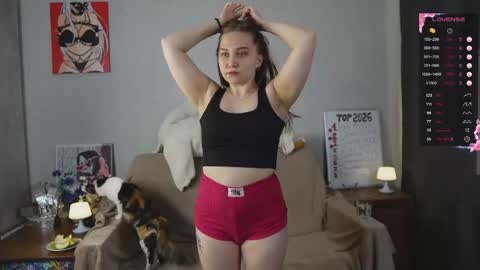 Mia online show from April 2026 12:05:02 PM