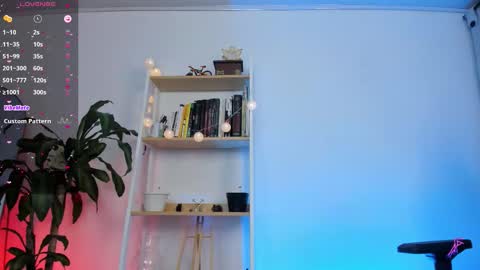 EMMA online show from December 2025 10:49:02 PM