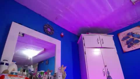 Snapshot of emmaxx7 chatting on January 2026 08:33:01 PM Emma online show from January 2026 08:33:01 PM