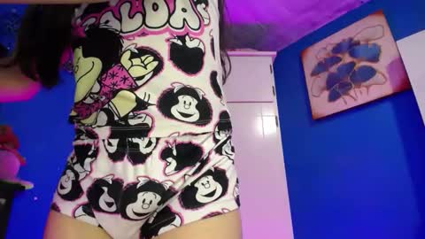 Emma  online show from March 2026 07:54:01 PM