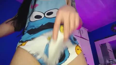 Emma  online show from April 2026 01:57:02 PM