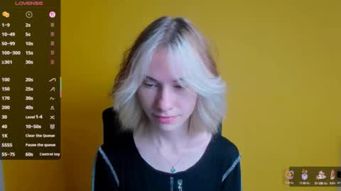 Emmi online show from September 2025 05:12:01 AM