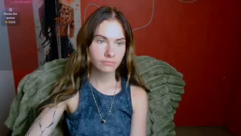 Snapshot of emmi_rossum chatting on June 2026 11:12:02 AM Emmi online show from June 2026 11:12:02 AM
