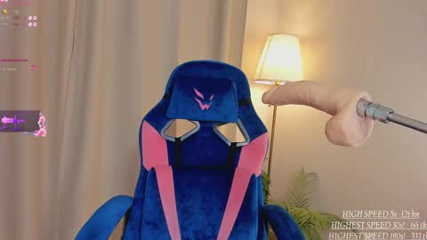 Emmi online show from March 2025 03:34:01 AM