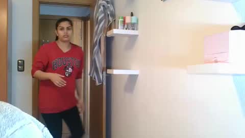 emmie online show from November 2025 09:10:01 AM