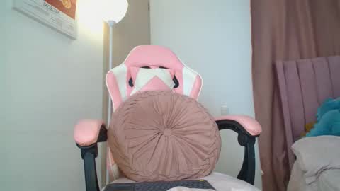 emmily online show from March 2026 07:11:01 PM