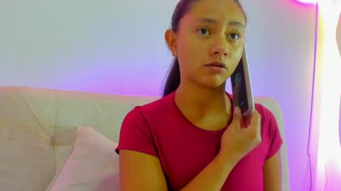 Snapshot of emmilybratz chatting on June 2026 01:48:02 PM EMMILY online show from June 2026 01:48:02 PM