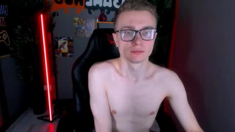 Snapshot of emmit_barker chatting on February 2026 03:29:02 PM Emmit online show from February 2026 03:29:02 PM