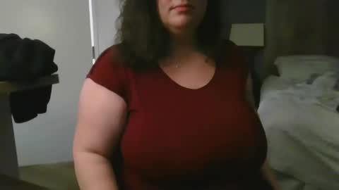 Snapshot of emmthaluscious chatting on January 2025 11:21:02 AM emmthaluscious online show from January 2025 11:21:02 AM