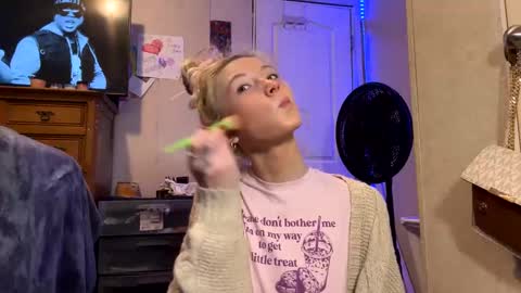 emmwarr1514 online show from March 2025 12:39:02 PM