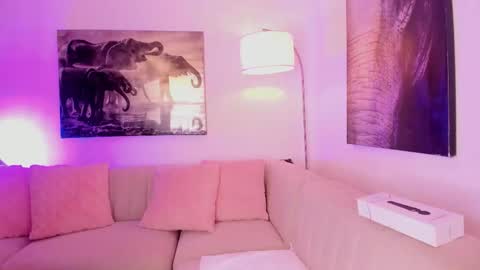 Emmy Heart online show from February 2026 03:55:02 AM