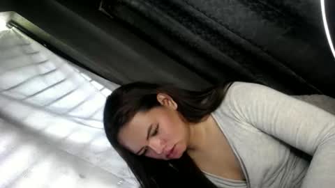 Snapshot of empressrheo chatting on September 2025 03:50:01 AM empressrheo online show from September 2025 03:50:01 AM