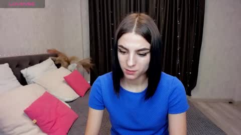 emy__angel online show from January 2025 03:49:02 AM