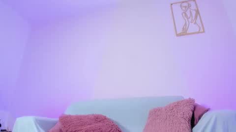 Snapshot of emy_colee chatting on March 2025 10:57:01 AM Emy online show from March 2025 10:57:01 AM