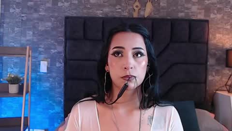 Snapshot of emy_fg chatting on May 2026 07:09:02 PM Emy online show from May 2026 07:09:02 PM