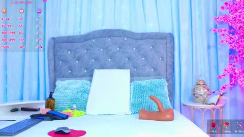 Emy online show from March 2025 11:18:02 AM