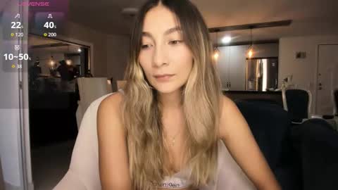 emyconneer online show from February 2026 10:49:01 PM