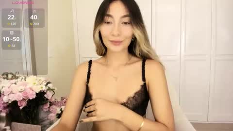 emyconneer online show from March 2026 10:49:01 PM