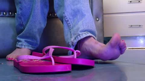 EnchantressQueen online show from April 2026 01:55:02 PM