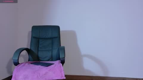 Engel online show from November 2025 01:09:02 PM