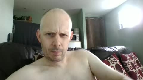 Snapshot of english_sime chatting on June 2026 02:06:01 PM english_sime online show from June 2026 02:06:01 PM