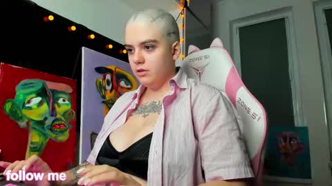 enigmastella online show from December 2025 11:05:01 AM