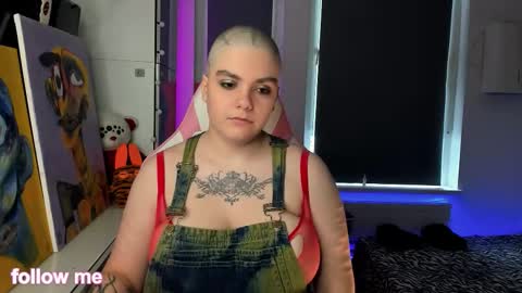 enigmastella online show from January 2026 11:04:01 AM