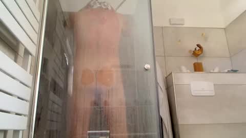 xxxTomxxx online show from June 2026 11:12:01 AM
