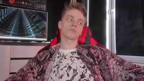 Enker online show from October 2025 06:37:02 AM