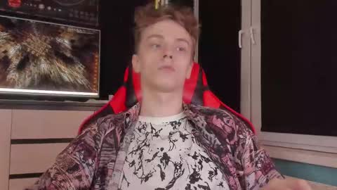 Enker online show from December 2025 05:48:01 AM