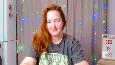 Snapshot of enorolve chatting on December 2024 03:15:02 AM Horny Mary online show from December 2024 03:15:02 AM