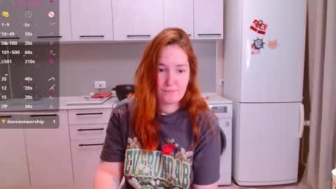 Snapshot of enorolve chatting on January 2025 04:16:01 PM Horny Mary online show from January 2025 04:16:01 PM
