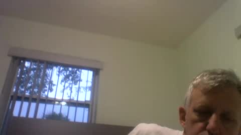 Enrique online show from October 2025 11:31:02 AM