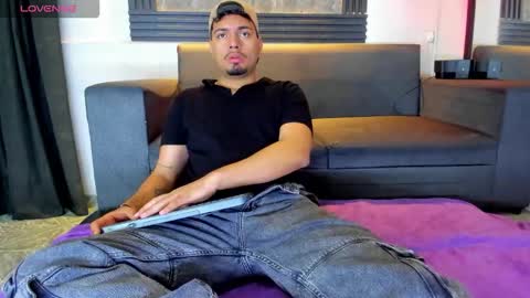 enrique online show from October 2025 12:59:01 PM