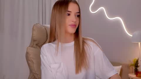 entya online show from February 2026 08:33:01 AM