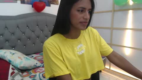 Enyenlina online show from April 2026 12:31:01 PM