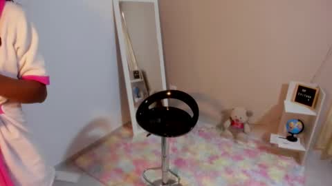 Angela online show from February 2025 12:12:01 PM