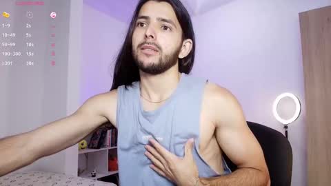 enzo_moretii online show from November 2025 03:45:02 PM