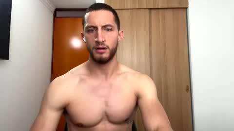 enzo_savage online show from March 2026 07:52:01 PM